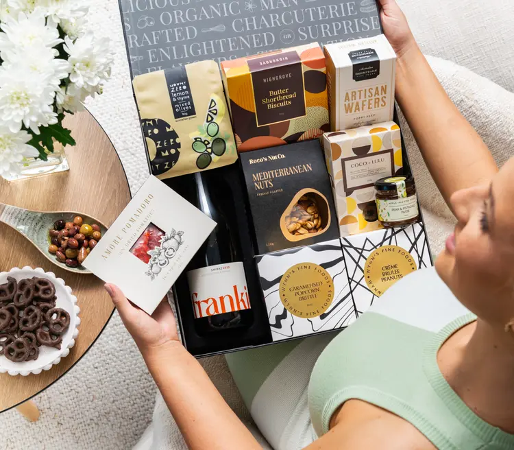 Thoughtful and Affordable Christmas Hampers for Every Budget