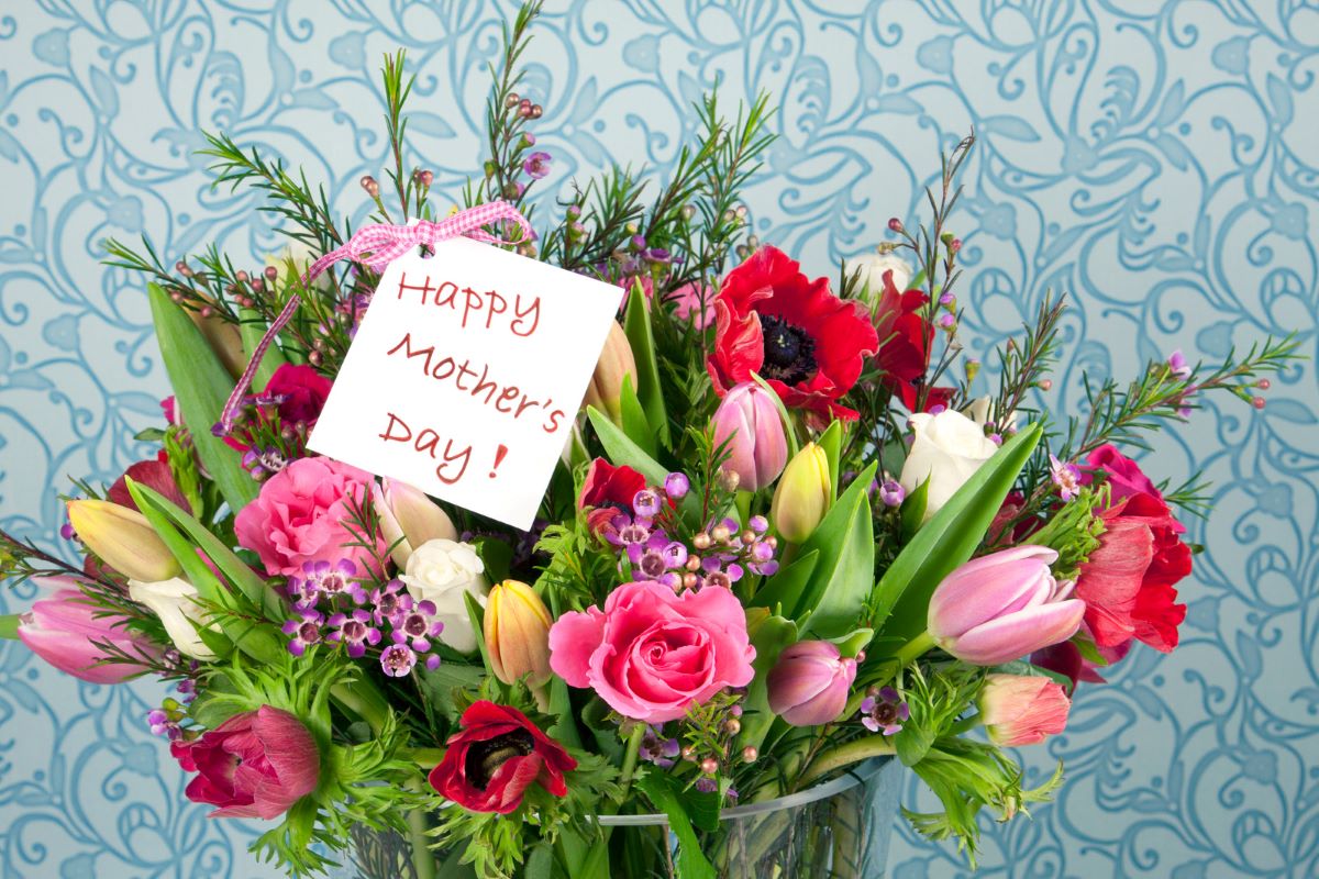 flowers for Mother's Day